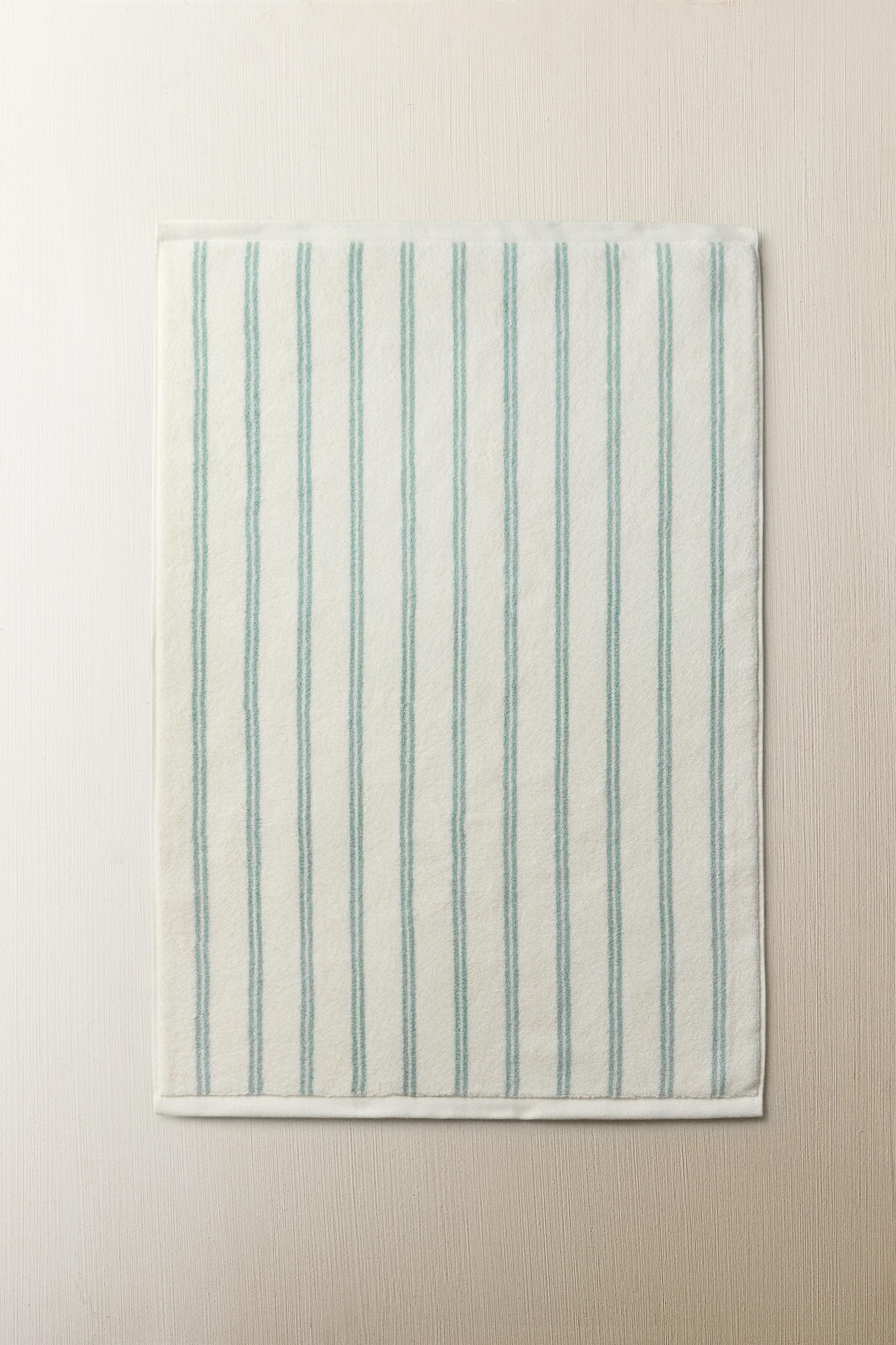 DOUBLE STRIPE BATH MAT — Ecru / Green