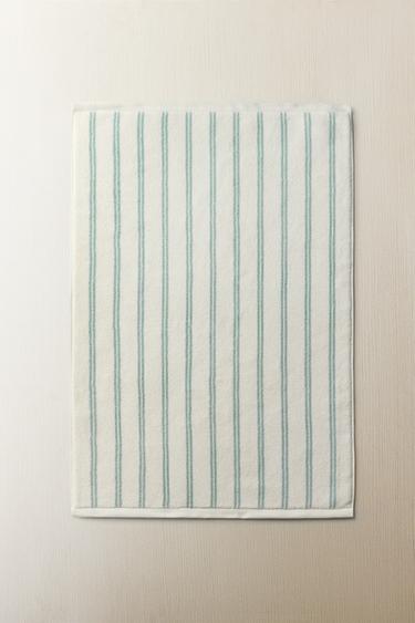 DOUBLE STRIPE BATH MAT - Ecru / Green by Zara