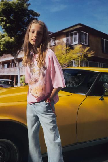 تيشرت FESTIVAL STRASS - وردي الخاص بـ Zara