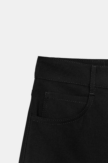 SHORT LONG ÉVASÉ - Noir de Zara - Image 6