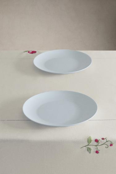 EMBROIDERED FRUIT TABLECLOTH - Ecru by Zara - Image 1
