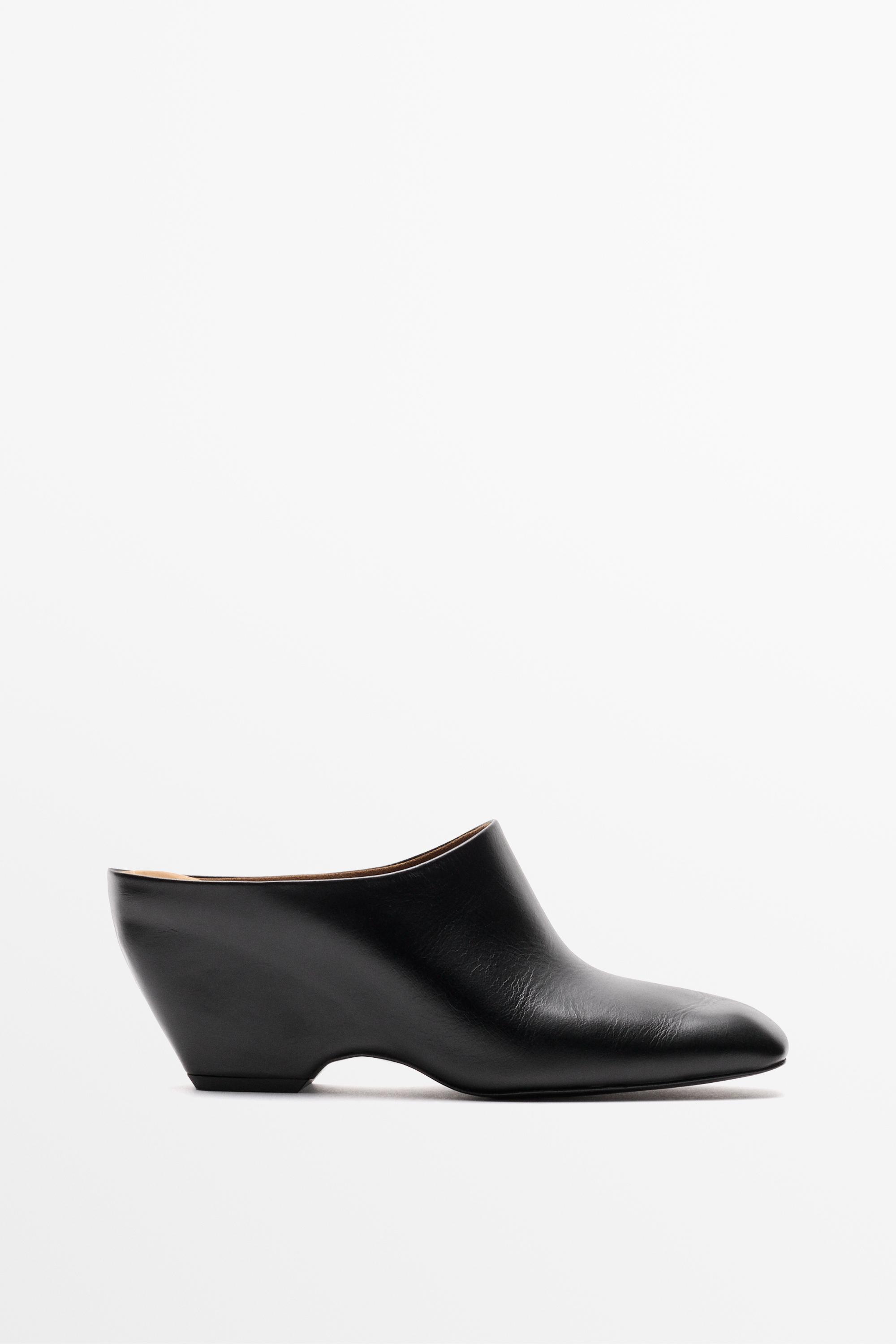 Leather wedge mule