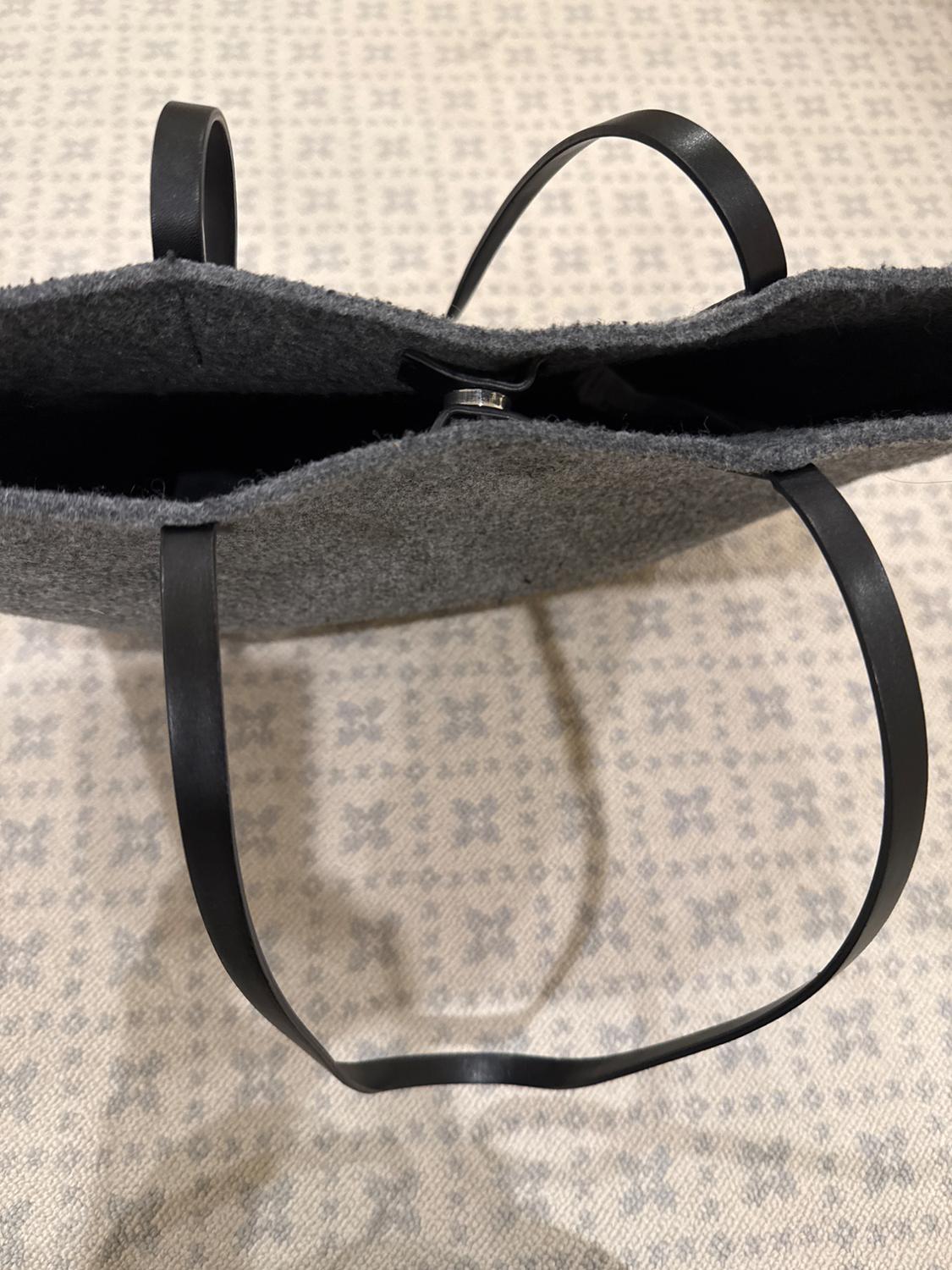 GRAY FELT BAG - Image 3