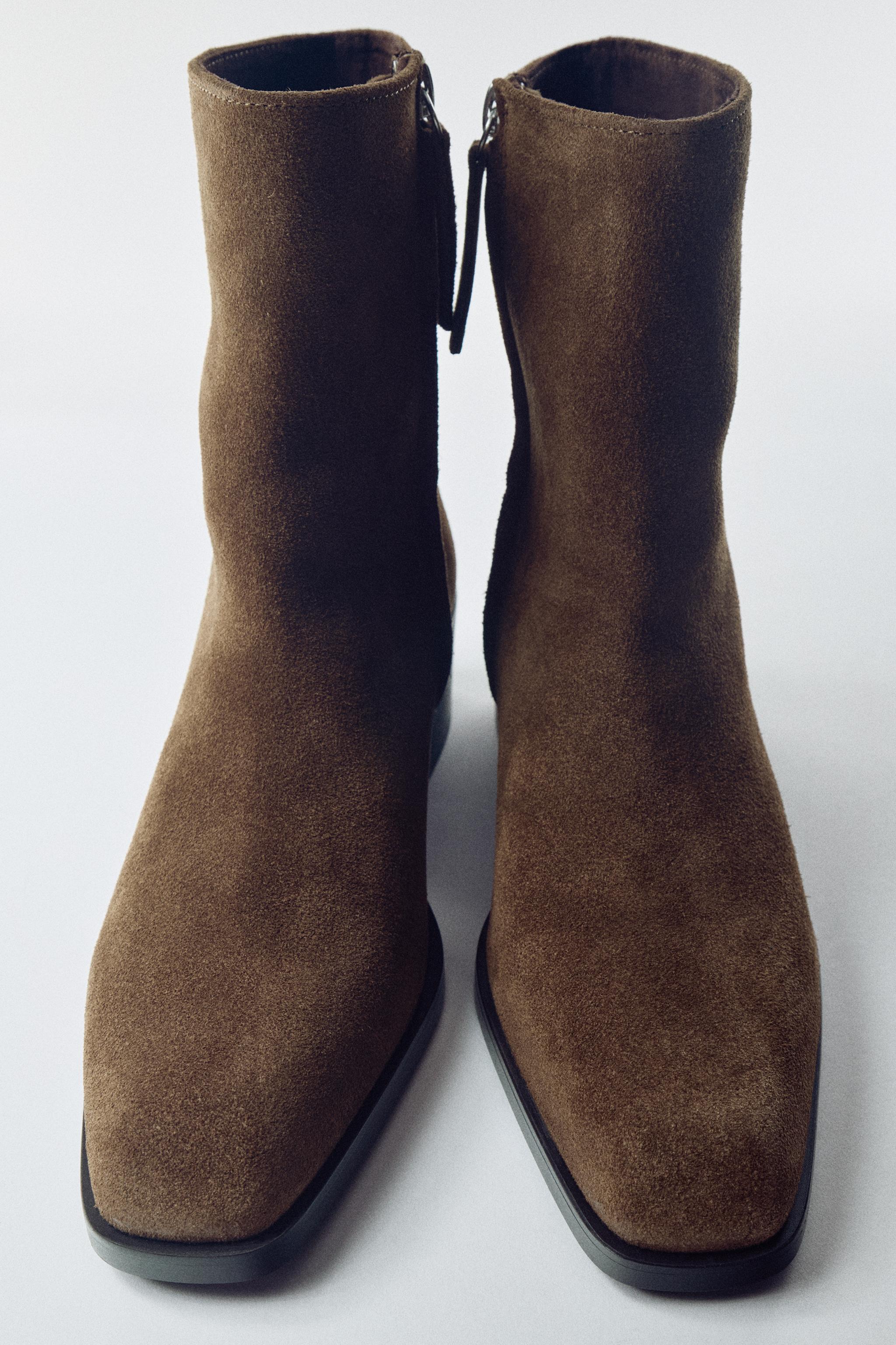 SPLIT SUEDE HEELED ANBLE BOOTS