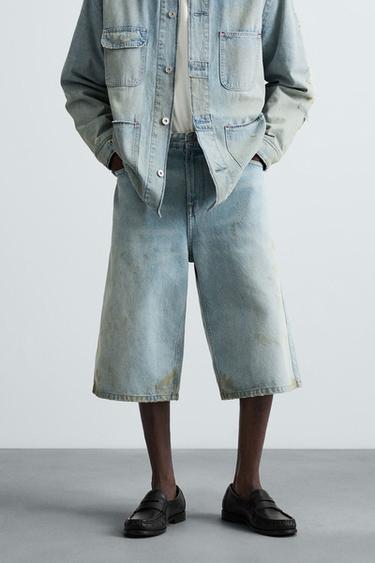 Zara VINTAGE EFFECT BAGGY FIT DENIM SHORTS - Light blue