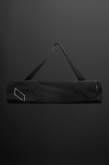 СУМКА ДЛЯ КОВРИКА ДЛЯ ЙОГИ — Черный от Zara — изображение 0