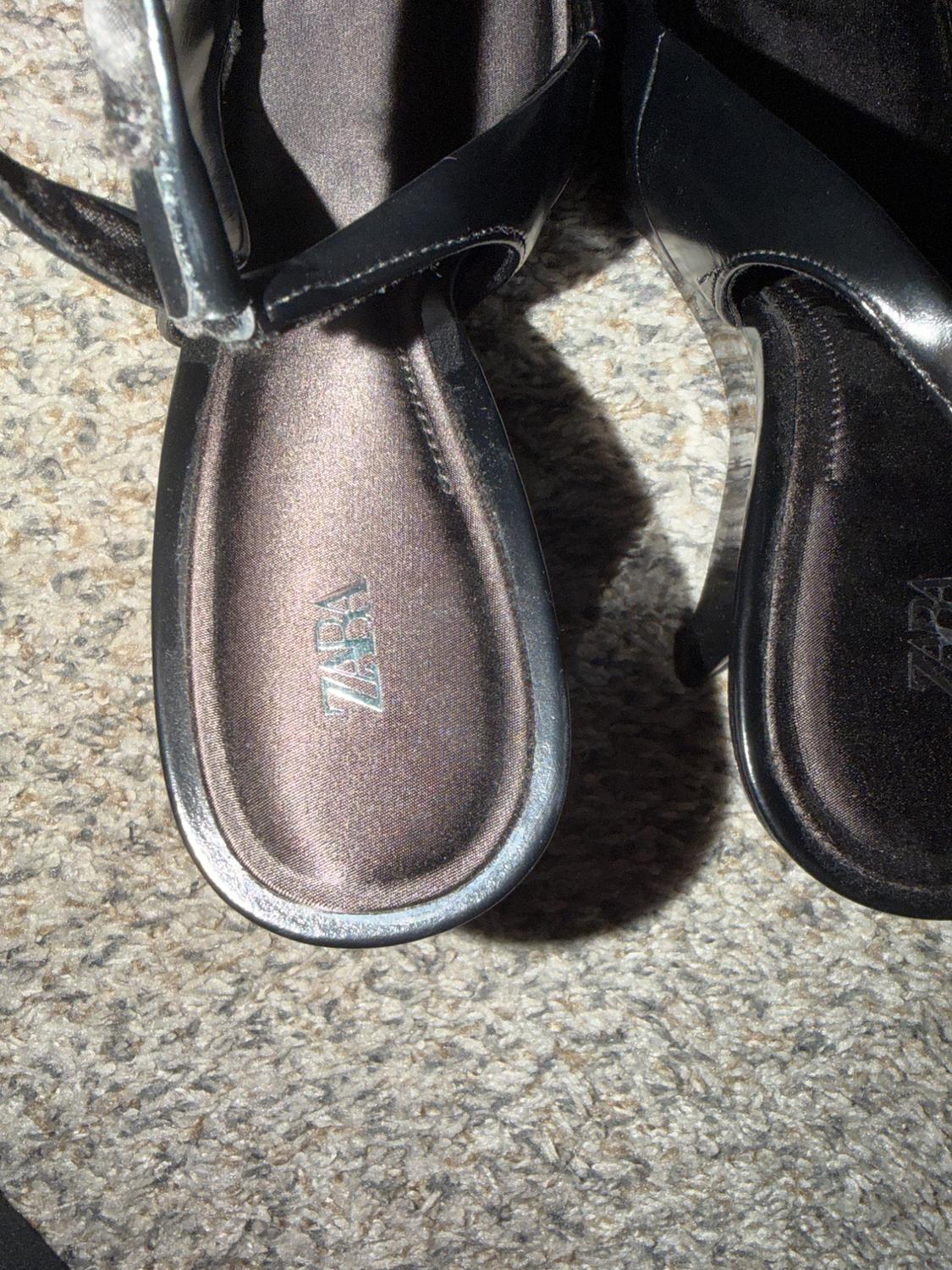 BLACK PUMPS - Image 6