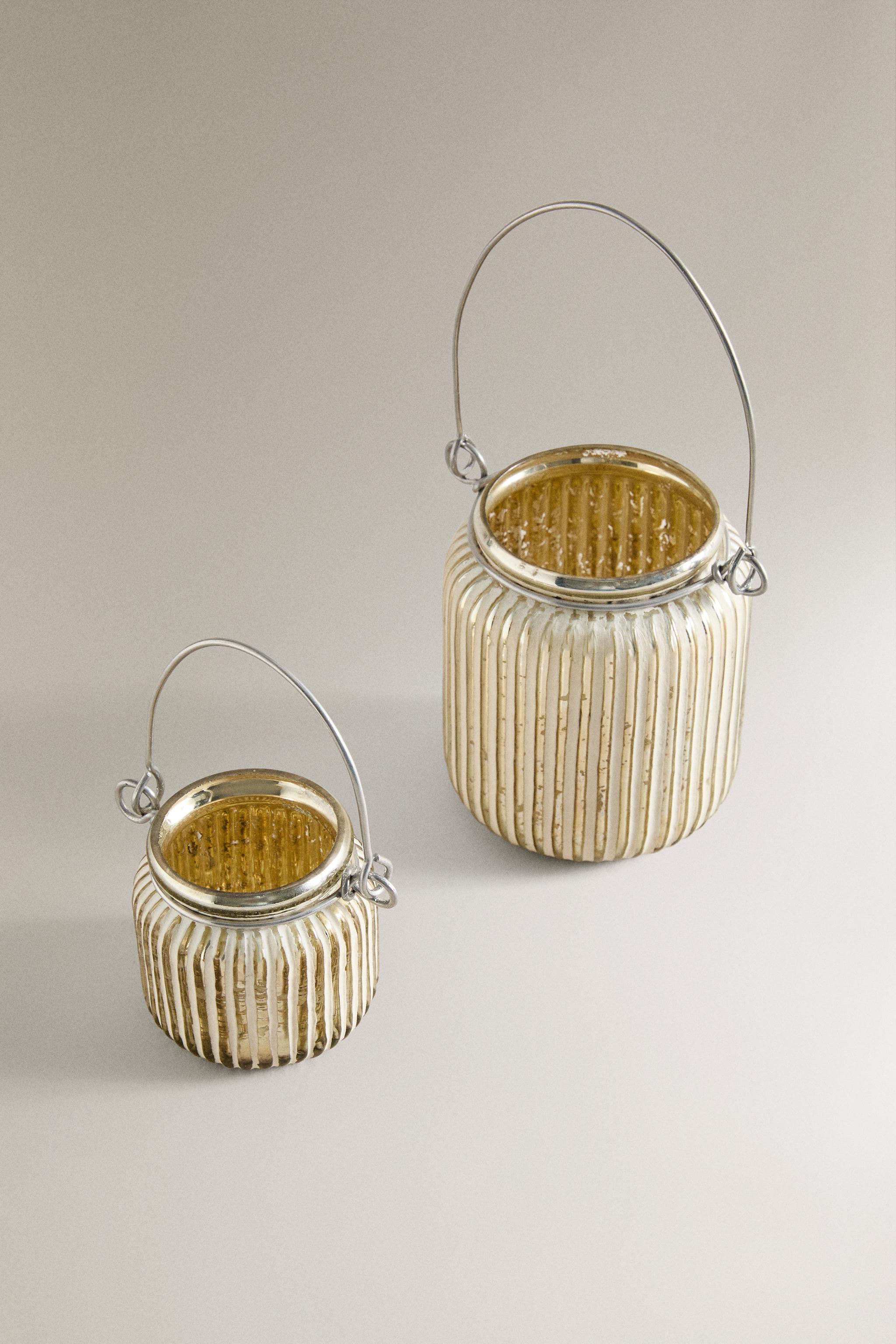 CHRISTMAS GLASS LANTERN WITH HANDLE