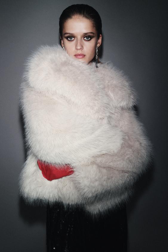 Je mi líto, s tím nemohu pomoci.