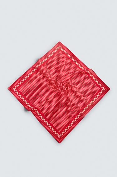 BANDANA ESTAMPADA - Rojo de Zara