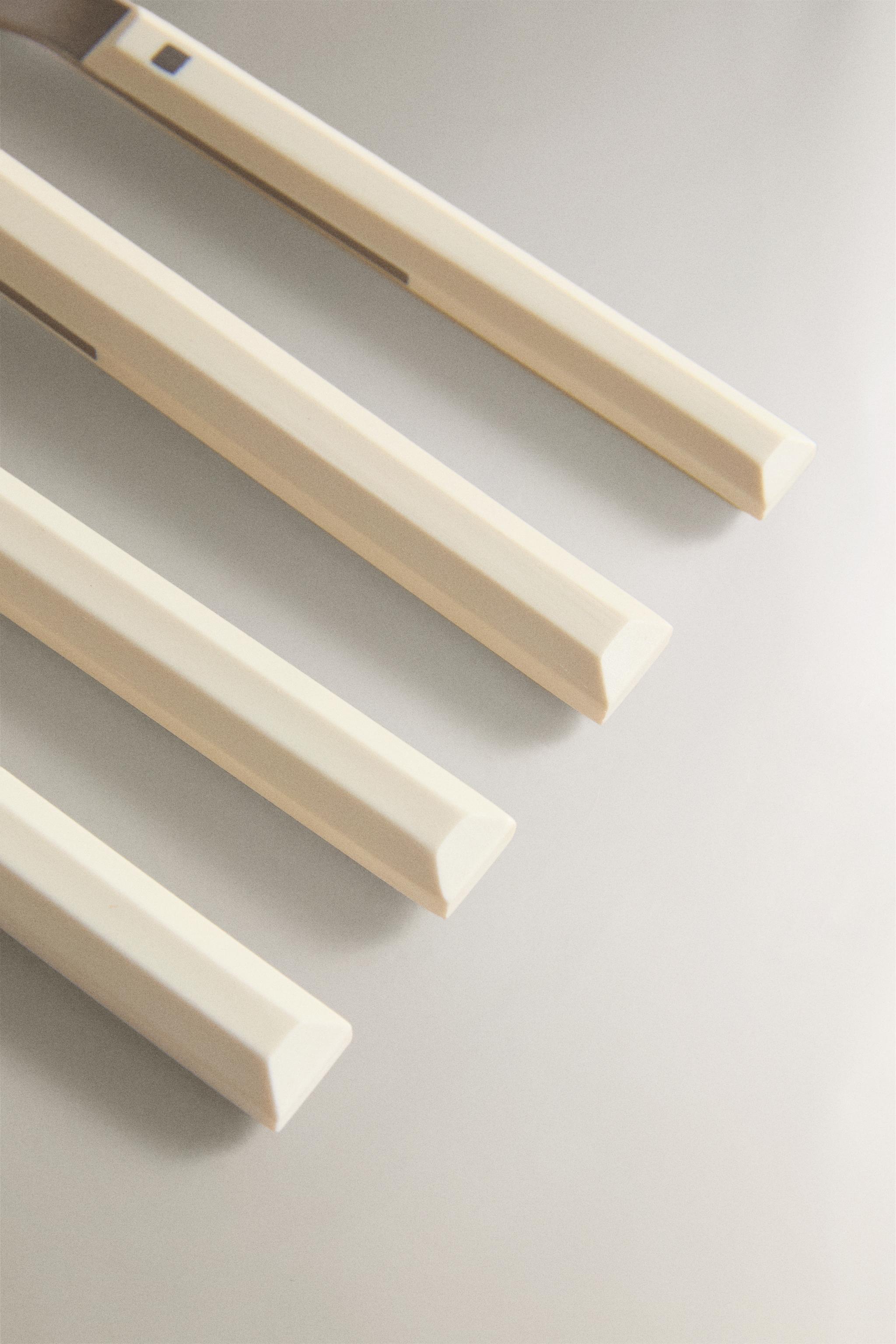 ENSEMBLE COUVERTS MANCHE HEXAGONAL (ENSEMBLE DE 4)