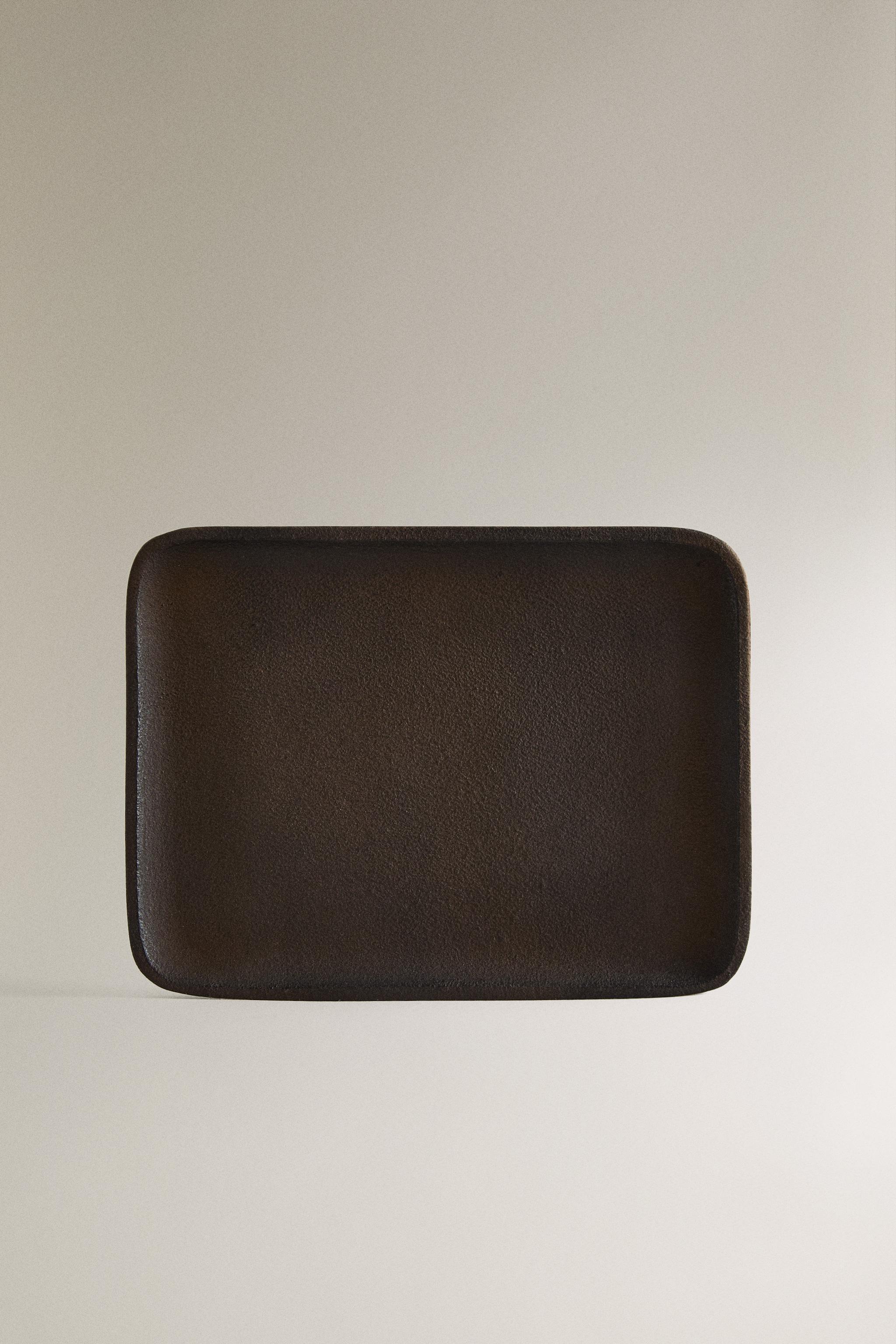 BLACK METAL TRAY — charcoal gray