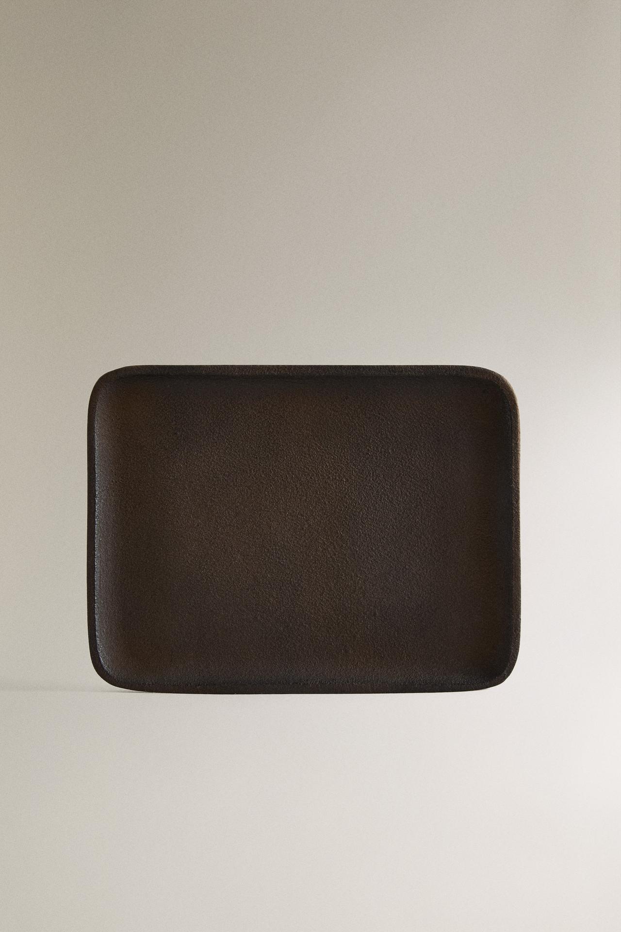BLACK METAL TRAY — charcoal gray