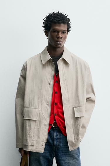 CAZADORA REGULAR FIT BOLSILLOS - Beige de Zara