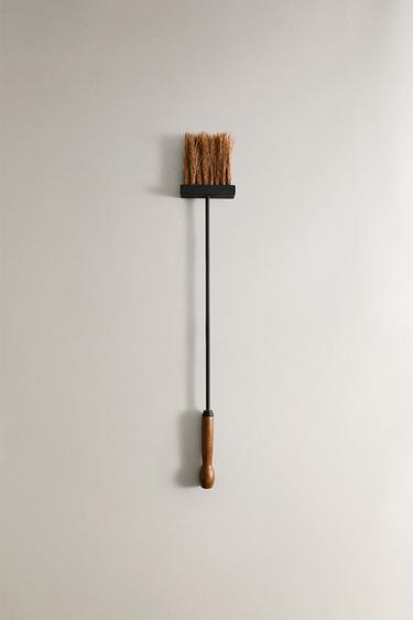 IRON FIREPLACE BROOM - Black by Zara