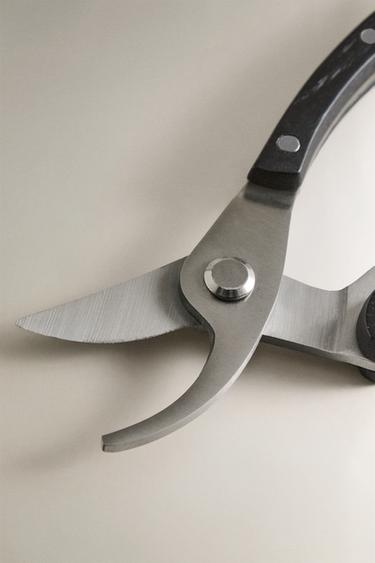GARDEN SCISSORS - Dark brown by Zara - Image 2