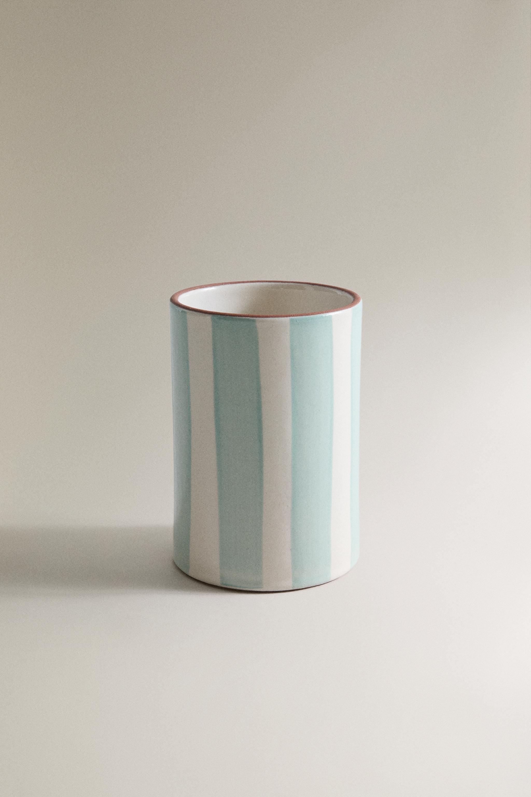 STRIPED CERAMIC TOOTHBRUSH TUMBLER — Blue / White