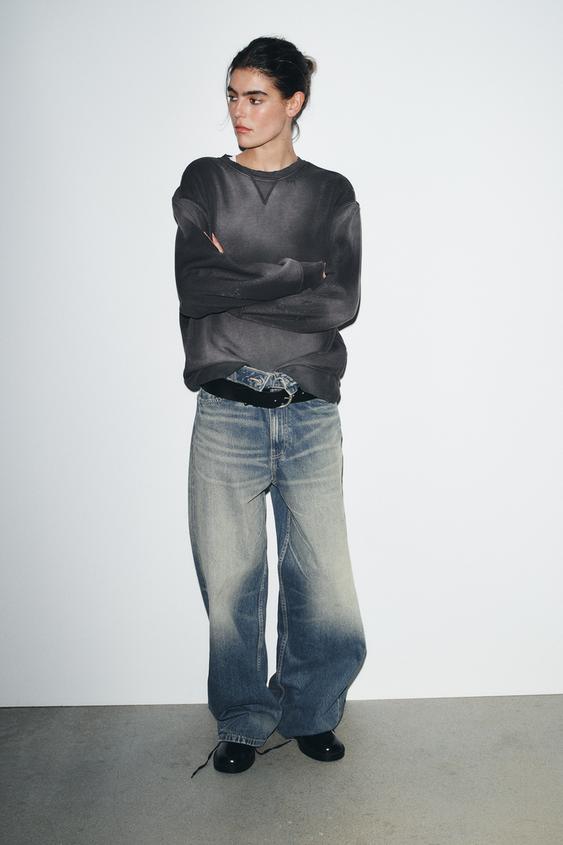 WASHED EFFECT RIPPED SWEATSHIRT