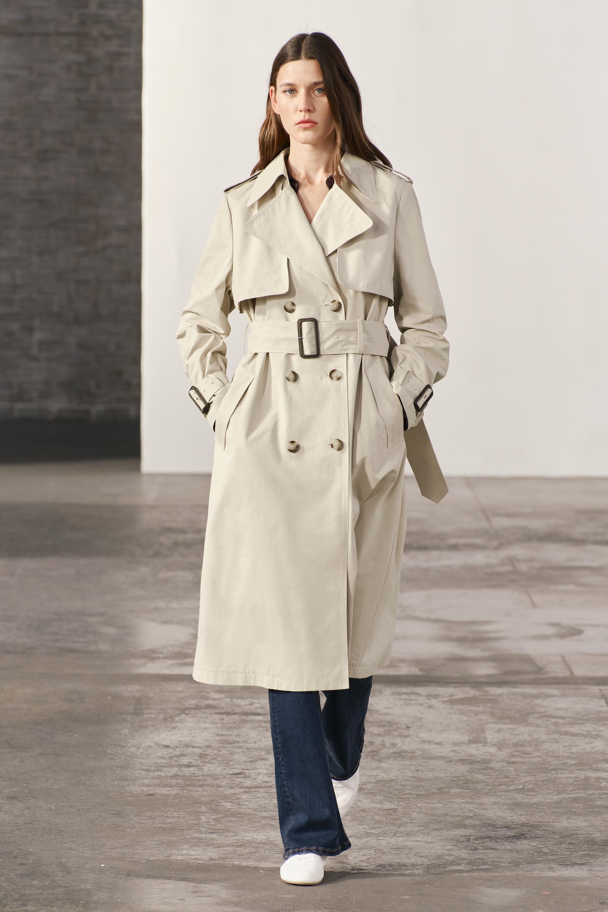 Coat with store belt zara