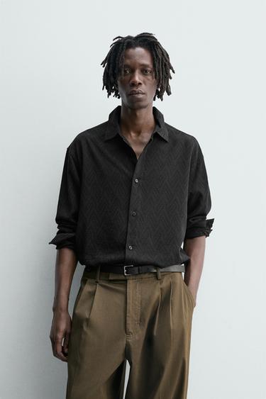 GEOMETRIC JACQUARD SHIRT - Black by Zara