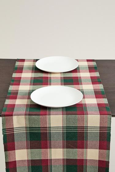 CHECK COTTON CHRISTMAS TABLE RUNNER — Red 2