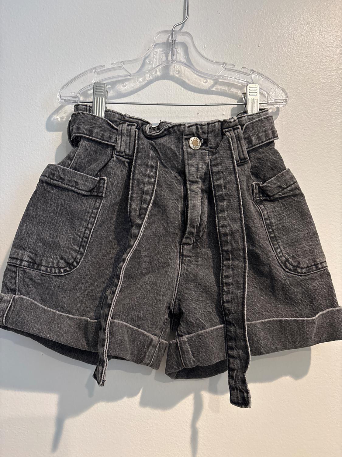 BELTED DENIM SHORTS