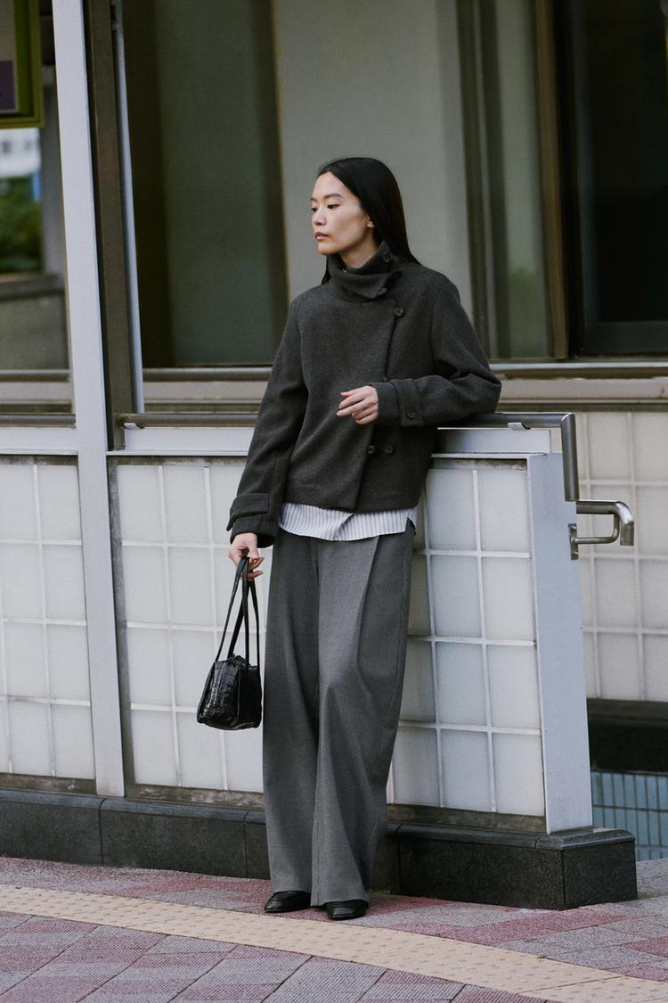 BARREL LEG DARTED TROUSERS