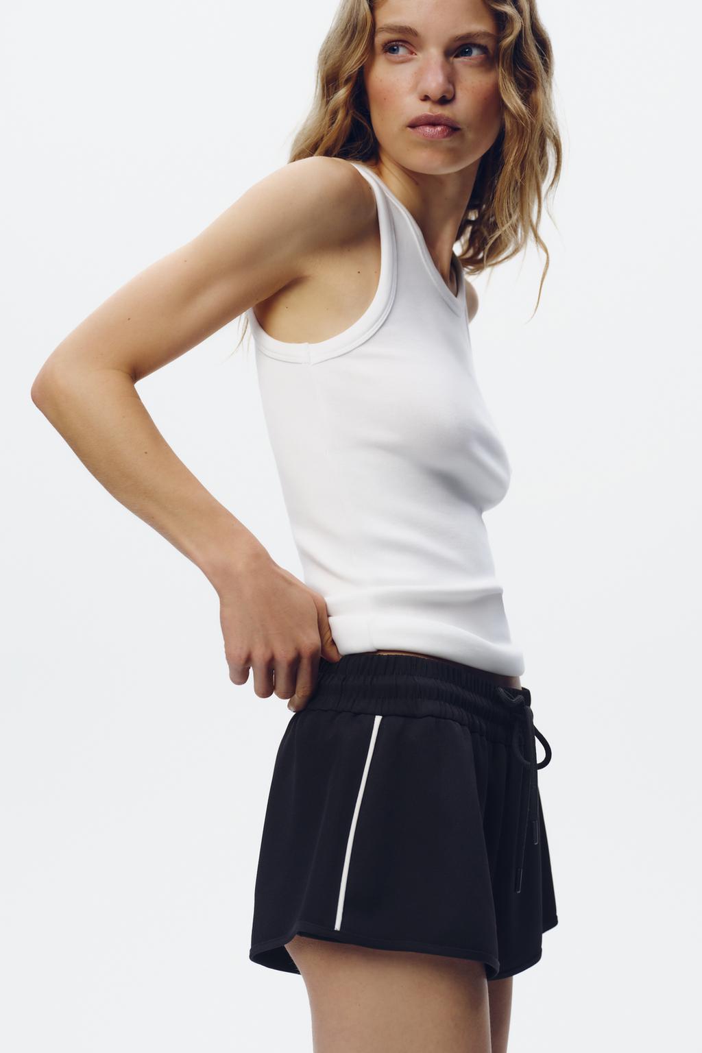 SIDE PIPING SHORTS