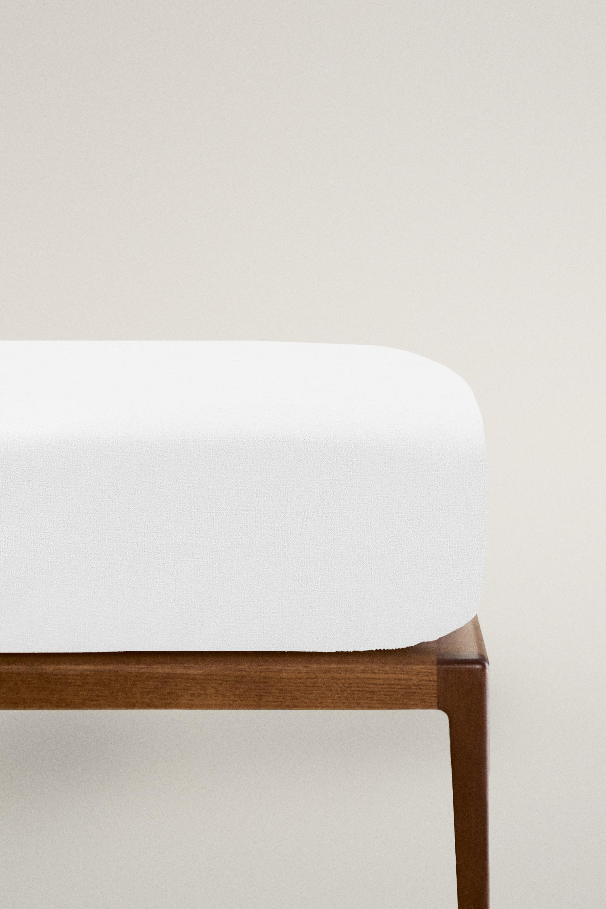 SATEEN FITTED SHEET | 40 CM HIGH (300 THREAD COUNT) — White