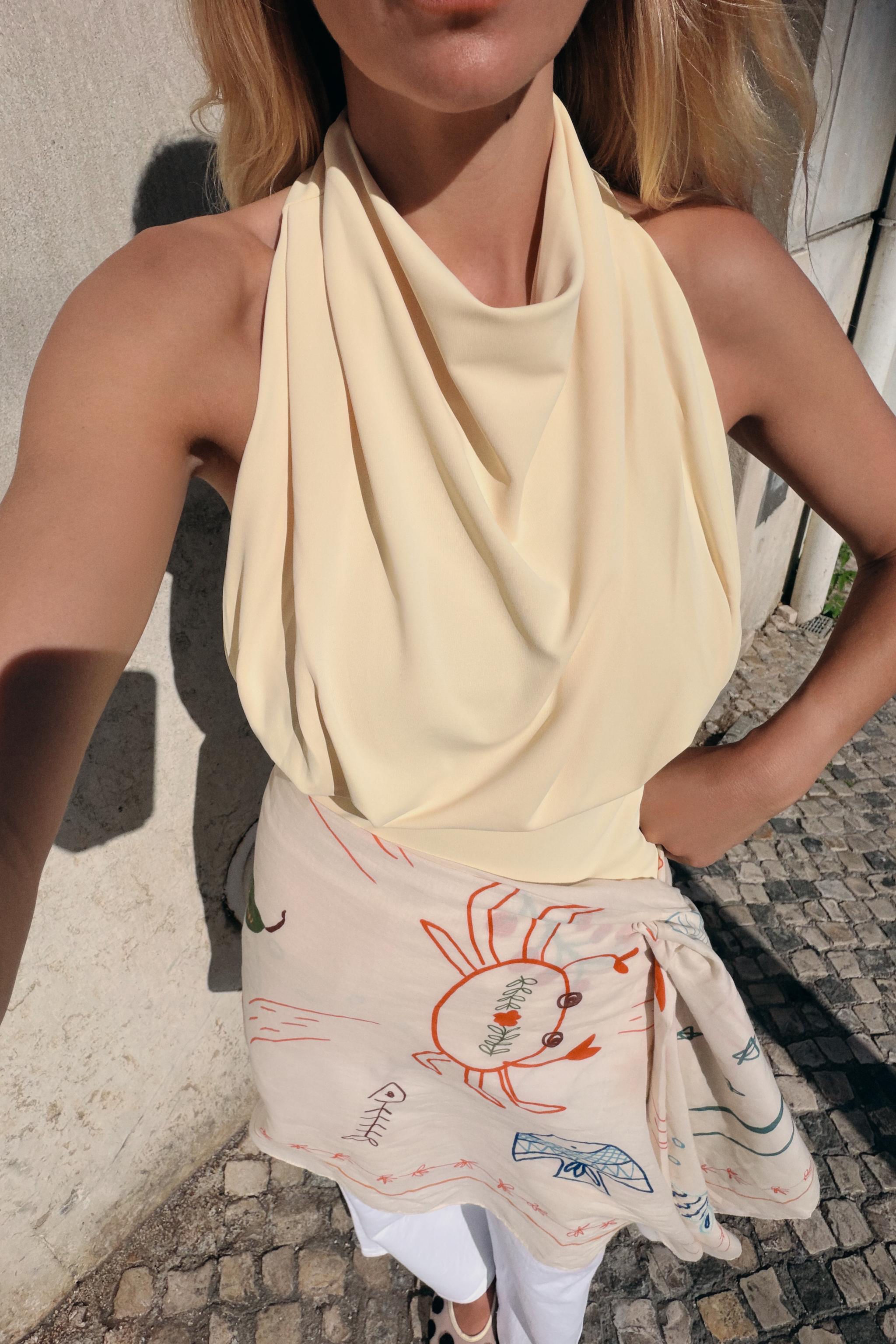FLOWY DRAPED TOP — Light yellow