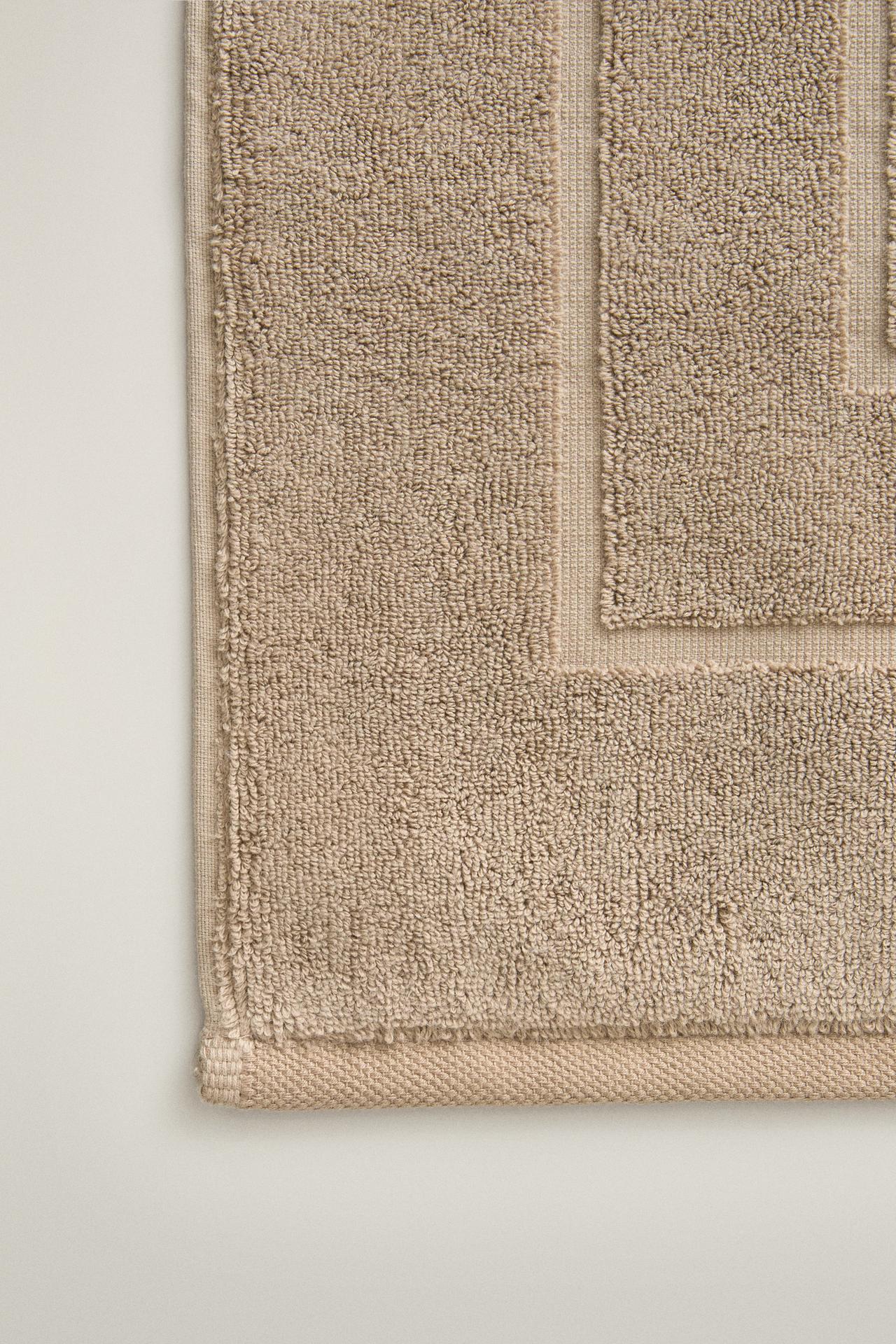 COTTON BATH MAT — Dark beige