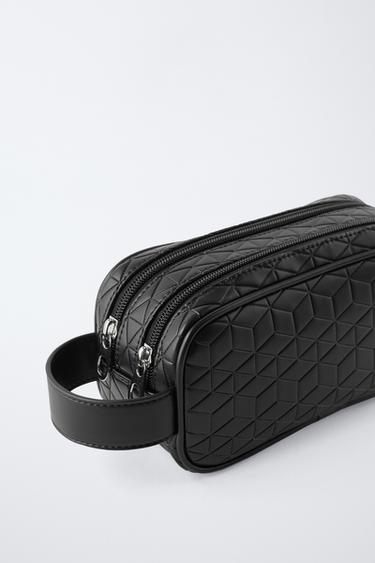 EMBOSSED TOILETRY BAG - Black by Zara