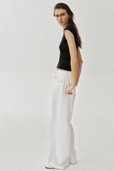 T-SHIRT EFFET DOUBLE MANCHE COURTE - Noir de Zara - Image 2