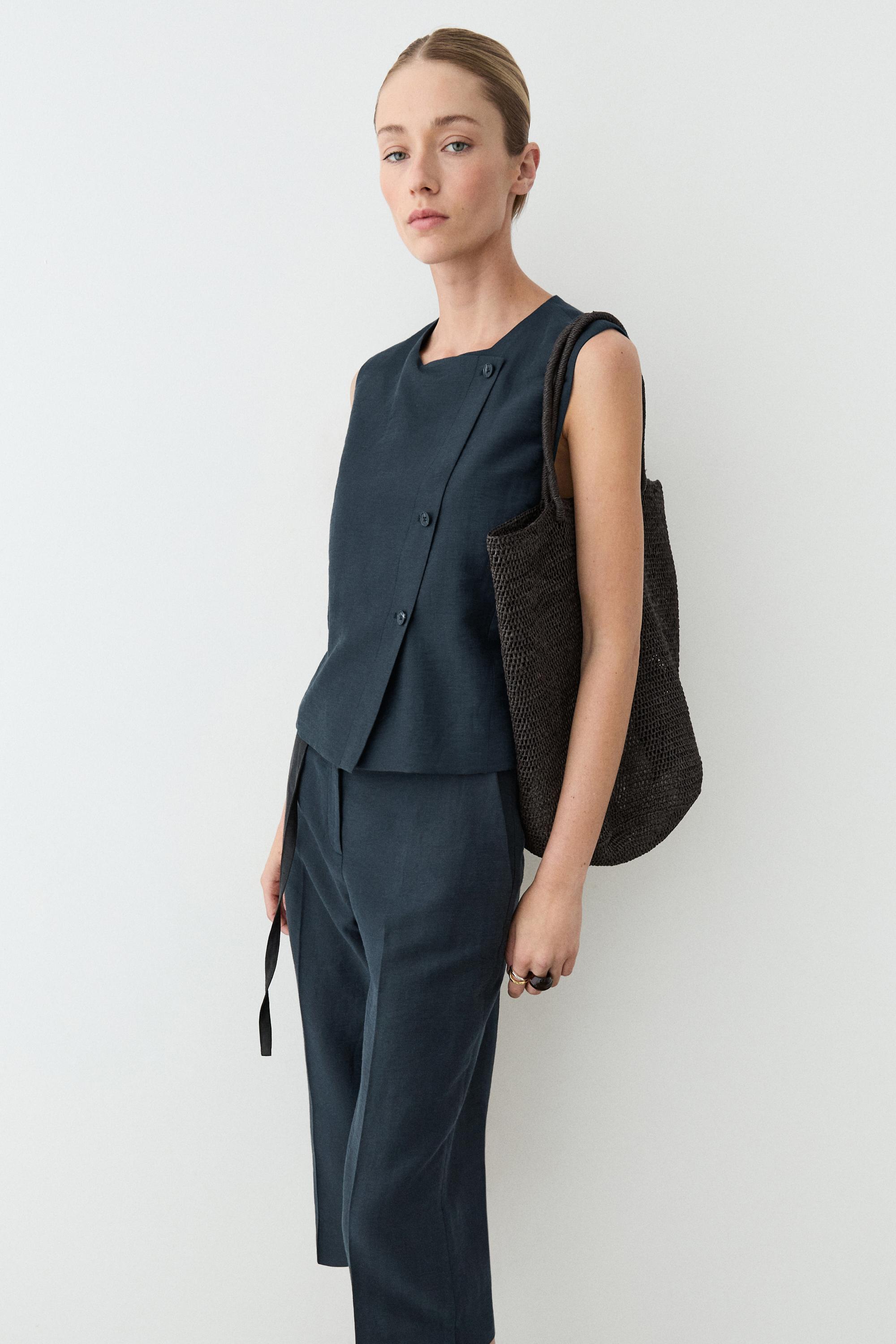 Linen asymmetric buttoned vest