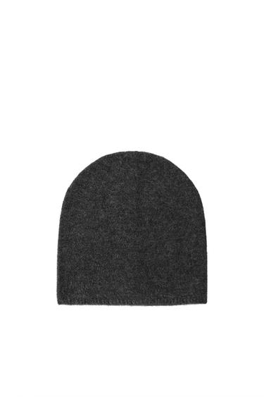 FINE KNIT BEANIE