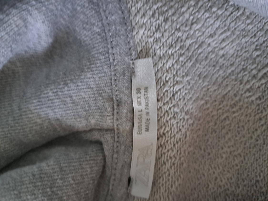 ZIP-UP HOODIE - Image 3