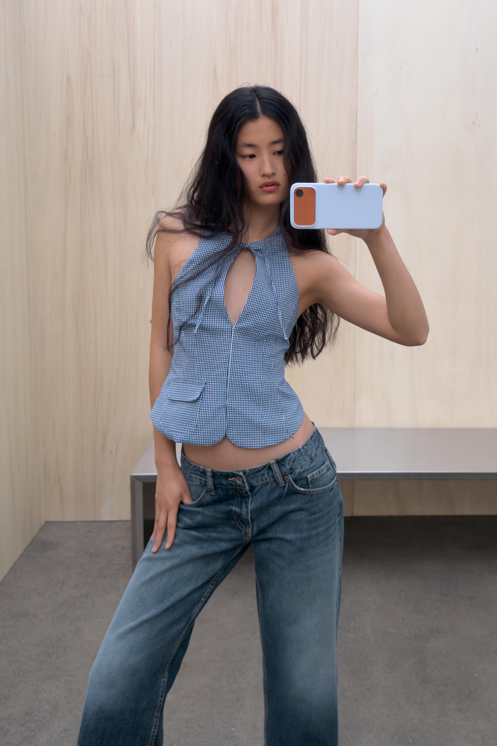 GINGHAM HALTER TOP