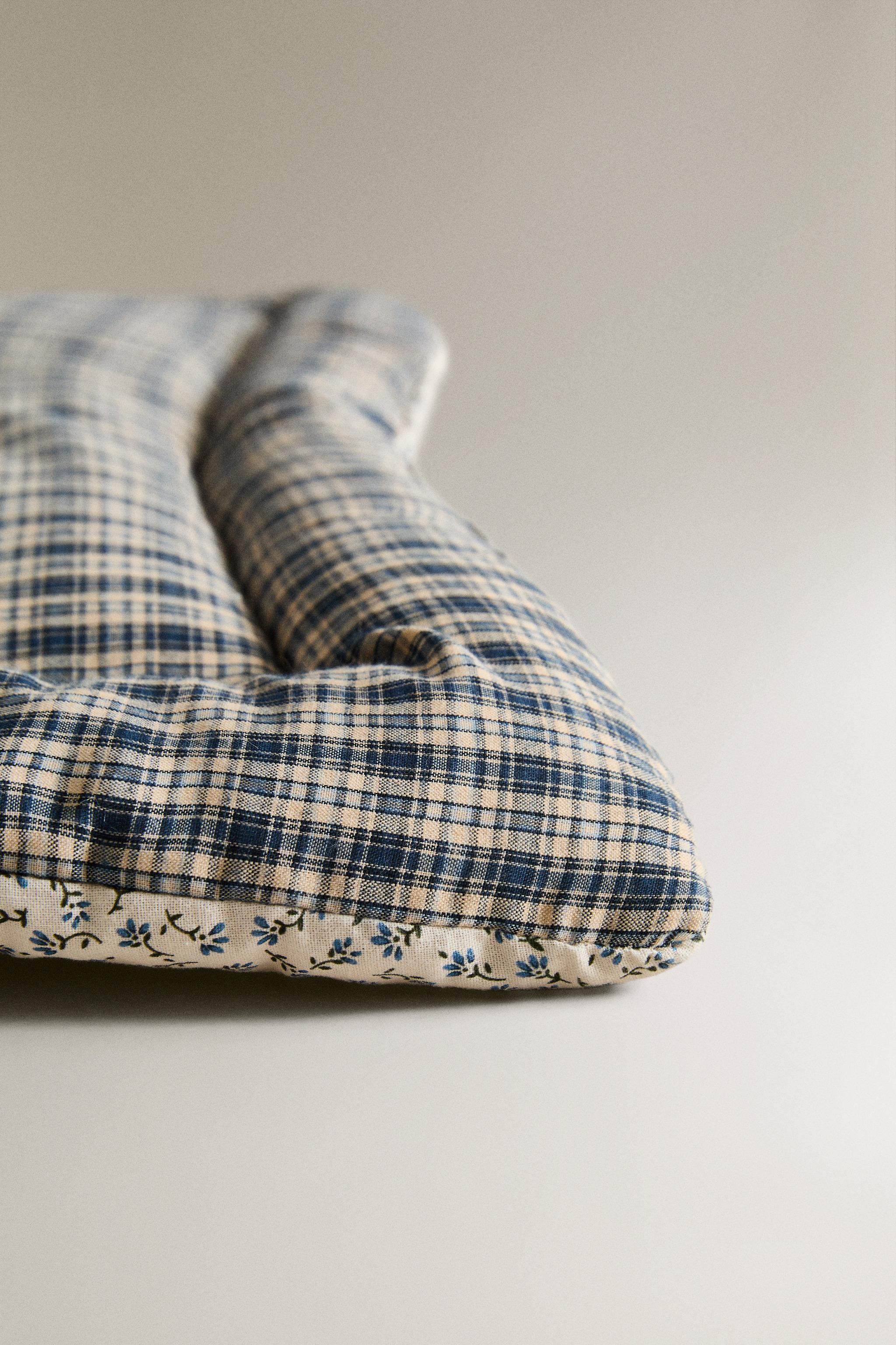 SURMATELAS CARREAUX ET FLEURS ANIMAUX DE COMPAGNIE