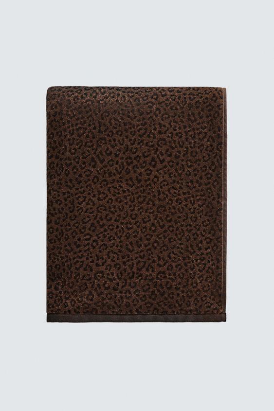 SERVIETTE DE PLAGE VELOUR IMPRIMÉ ANIMAL - Chocolat de Zara - Image 7