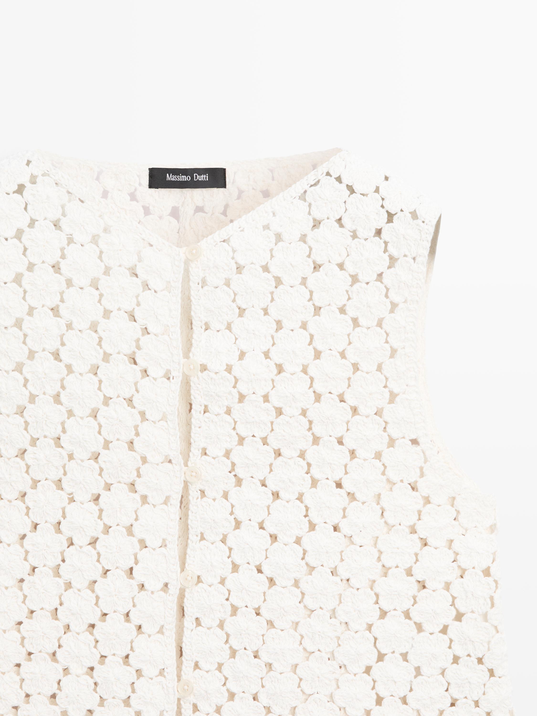 Cotton crochet vest with floral details