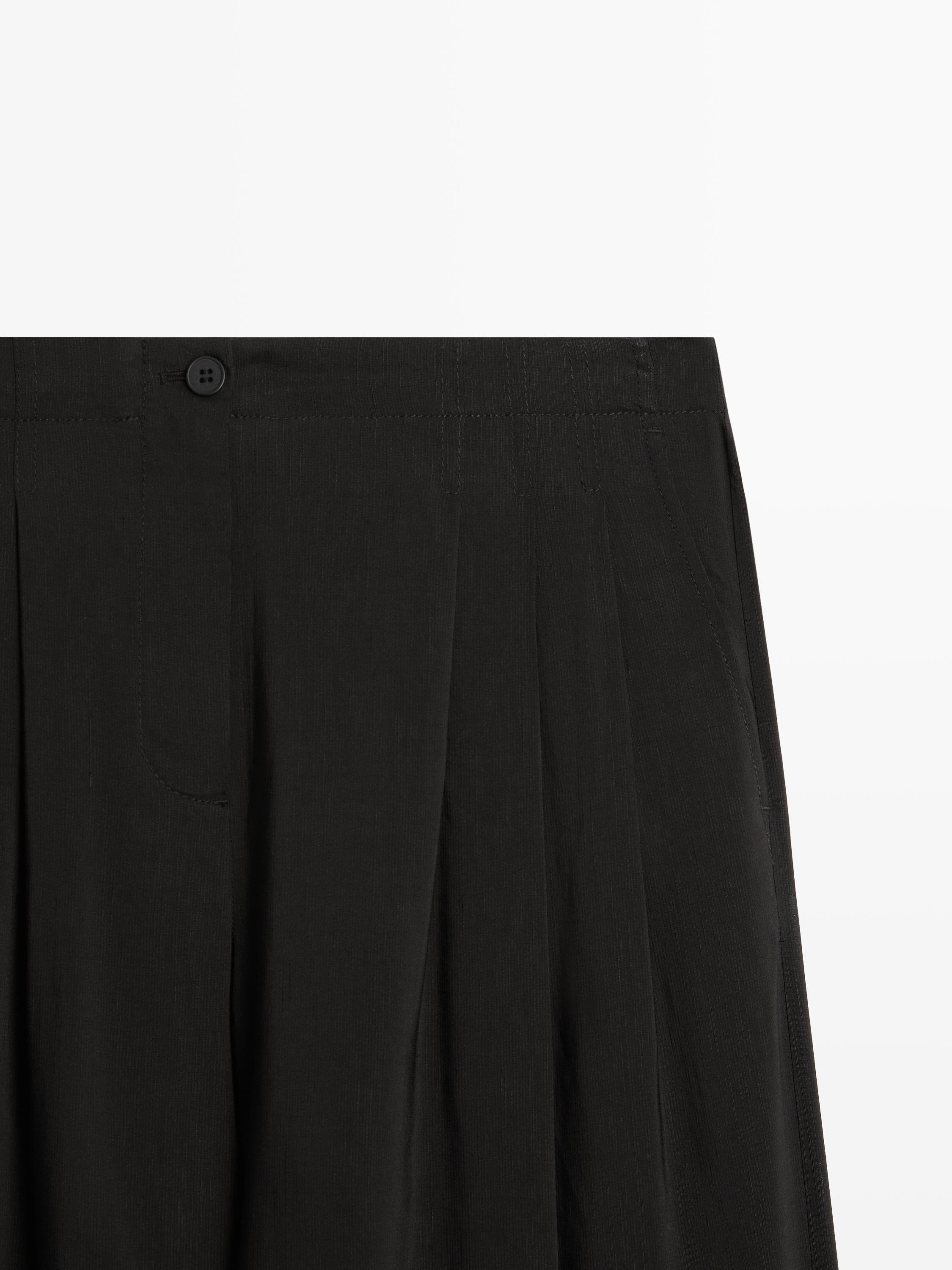 Flowing linen blend trousers
