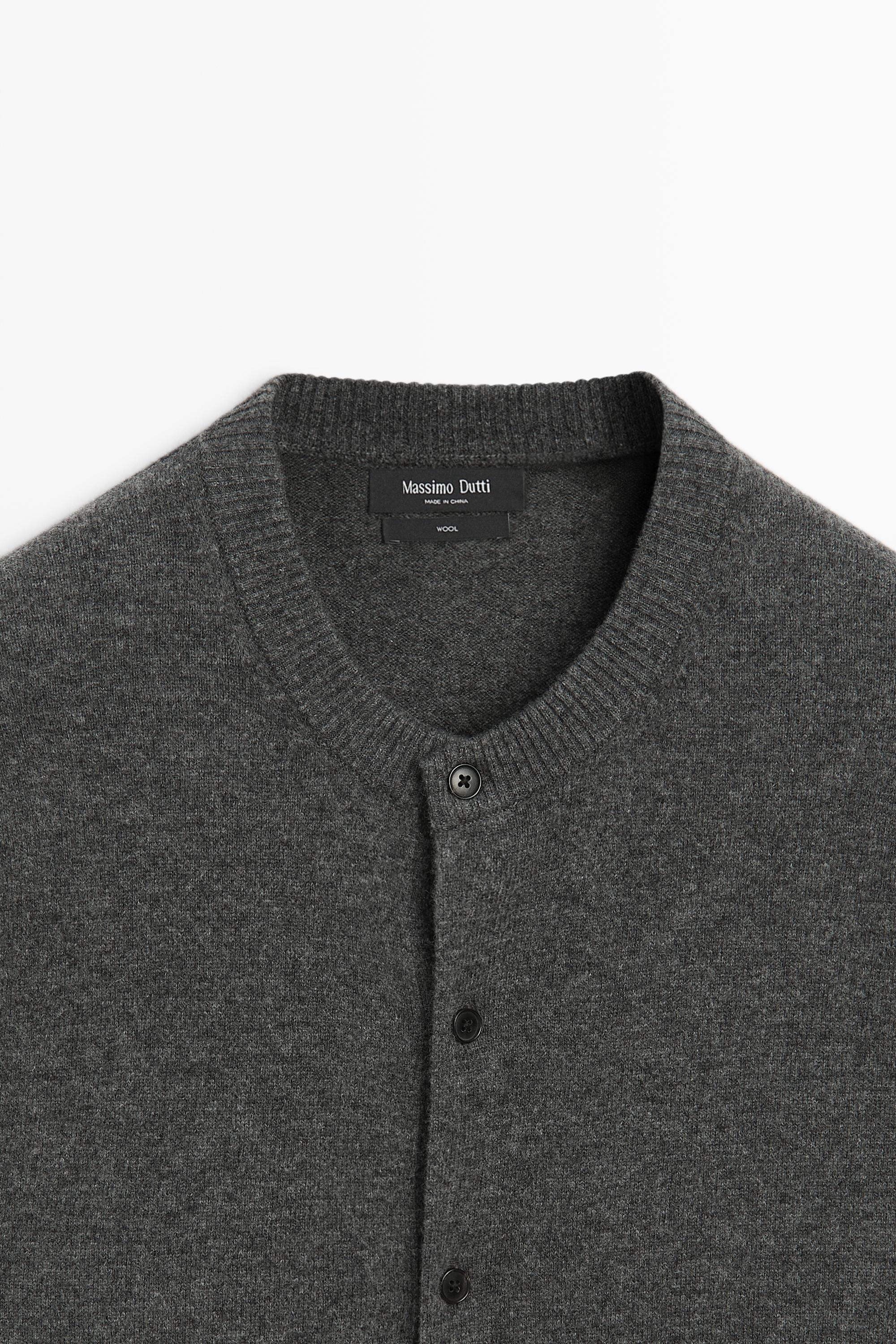 Cardigan en maille, boutons, 100 % laine, détail daim
