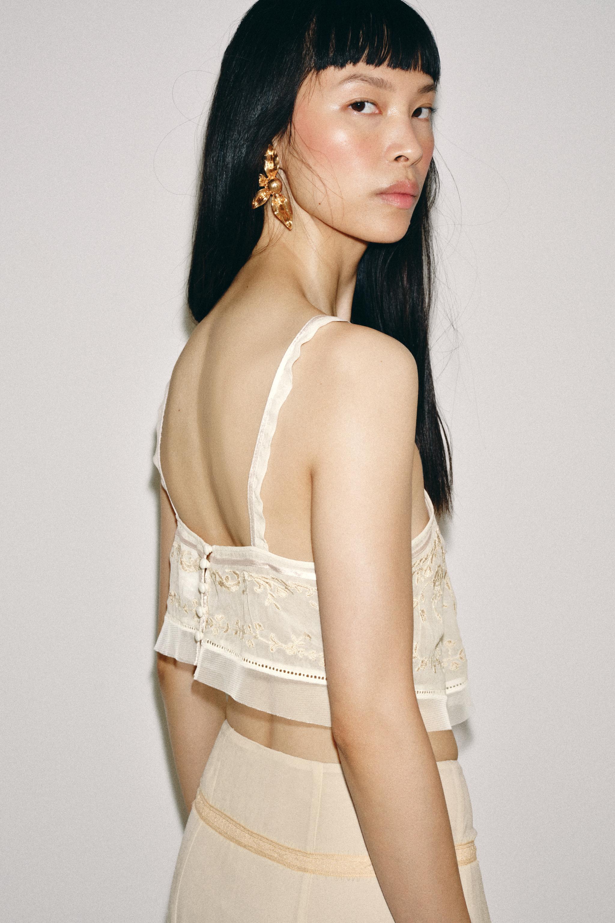ZW COLLECTION EMBROIDERED CROPPED TOP