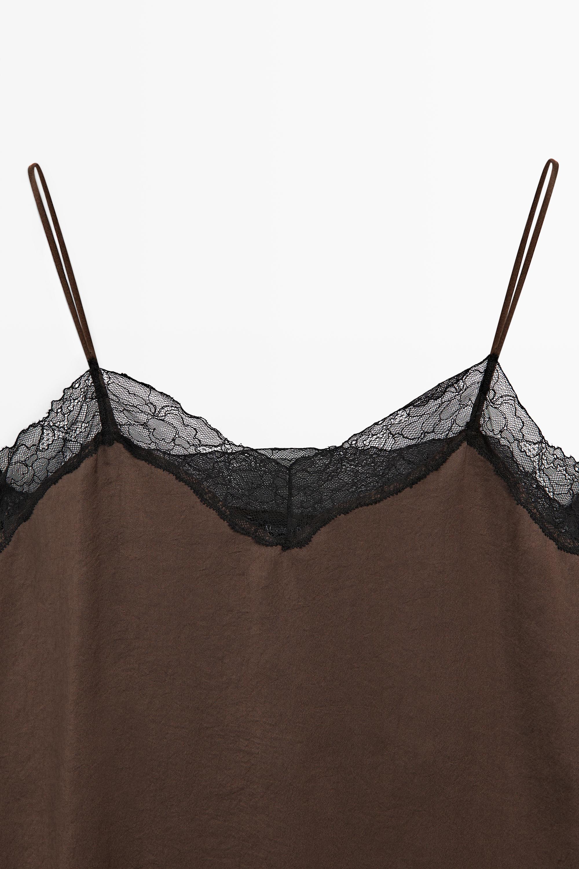 Top nuisette détail dentelle contrastante