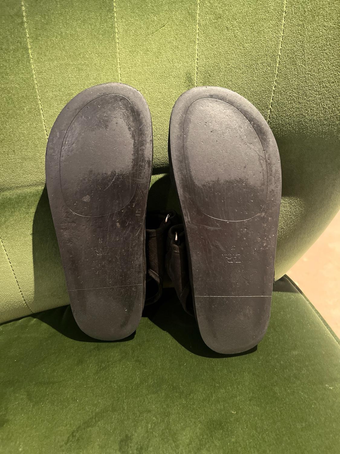 FLAT LEATHER SANDALS - Image 5