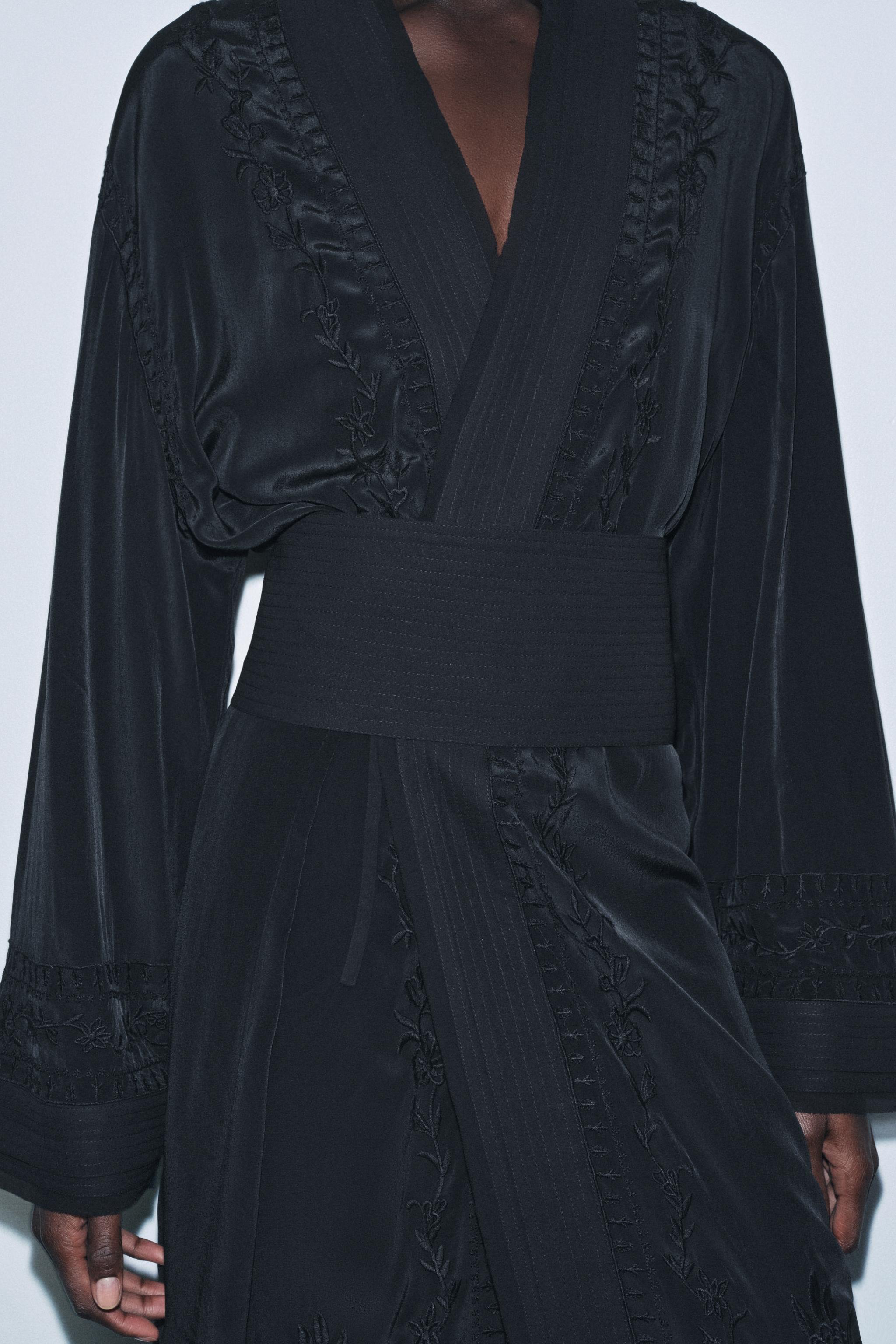 EMBROIDERED SASH KIMONO ZW COLLECTION LIMITED EDITION