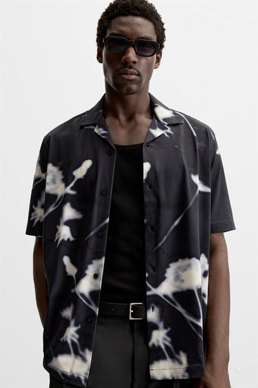 CHEMISE EXTENSIBLE À IMPRIMÉ FLEURI - Bleu marine de Zara - Image 4
