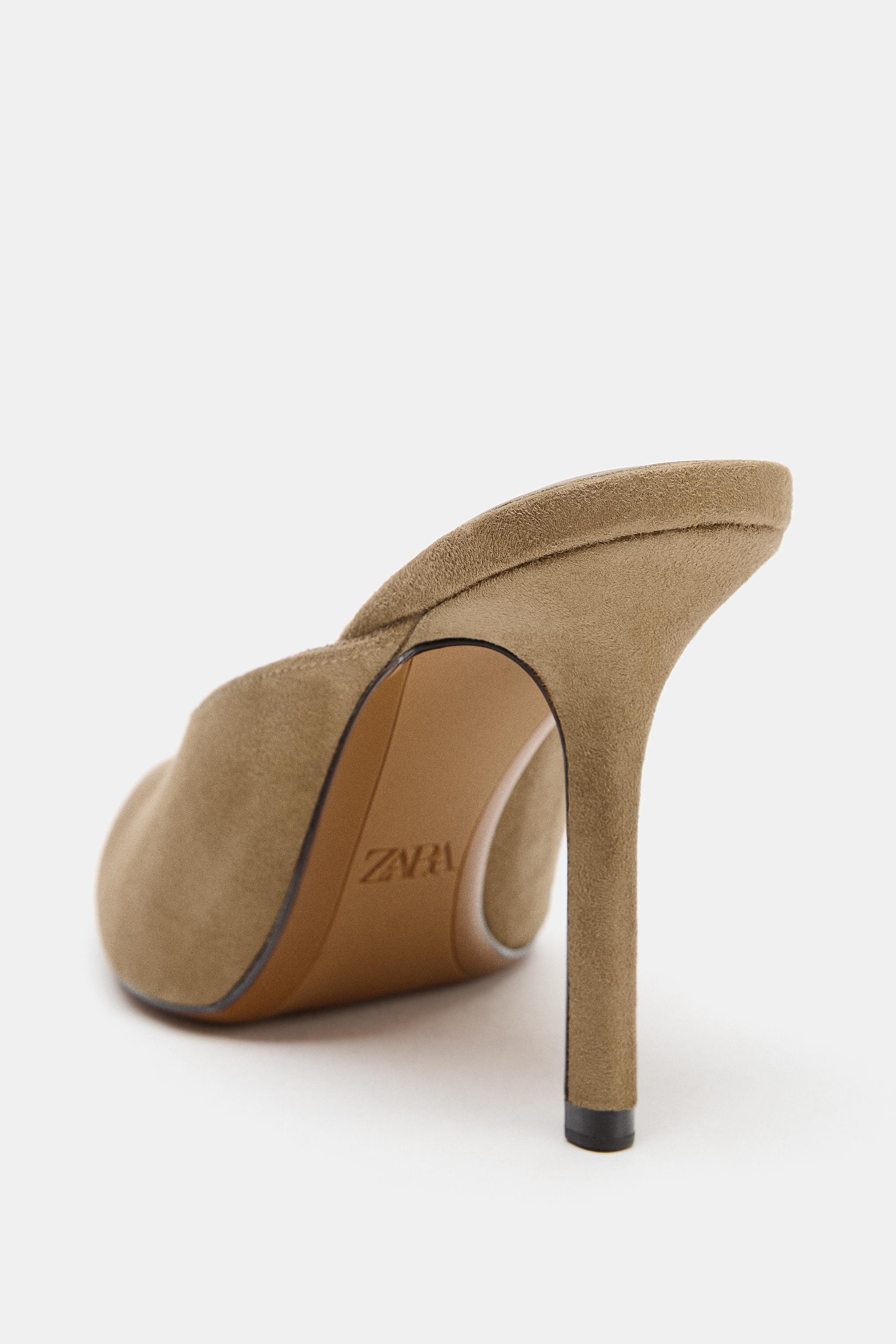 HIGH HEELED MULES
