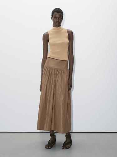 Top canalé mezcla algodón - Studio - Marrón Tabaco de Zara