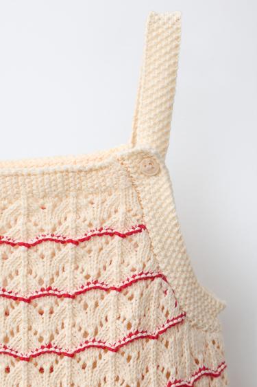 BODY EN MAILLE AJOURÉE RAYURES ET VOLANT - Écru / Rouge de Zara - Image 2